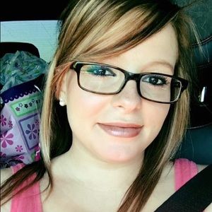 Meet your Posher, Kera